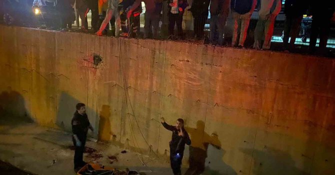 Antalya’da dereye düşen şahıs ağır yaralandı