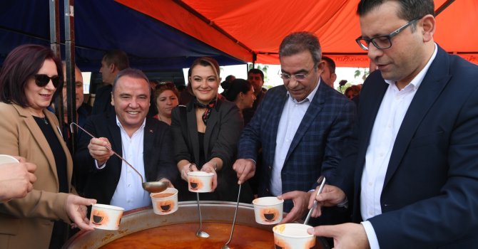 Böcek: Çandır Fasulyesi bir markadır