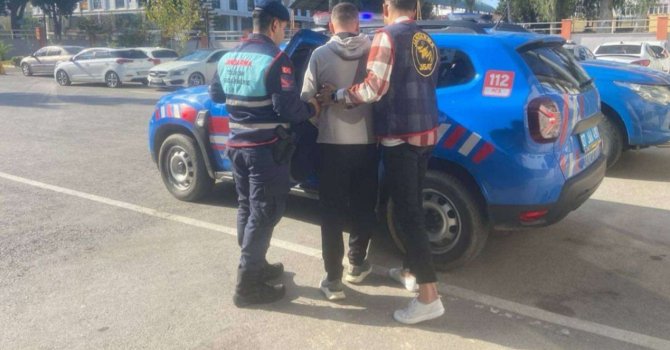 Antalya JASAT’tan operasyon: 72 saatte 194 aranan şahıs yakalandı