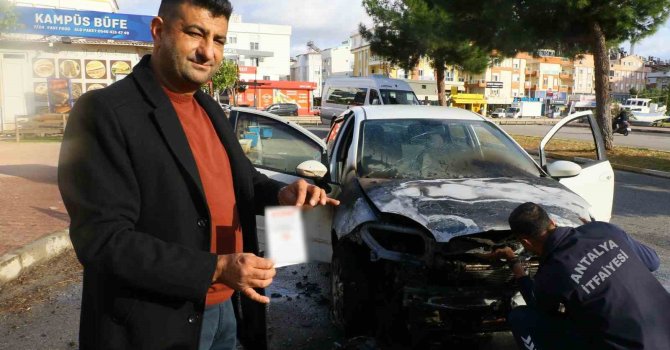 Otogaz servisinde enjektörünü değiştirdiği Fiat otomobil 2 dakika sonra alev alev yandı