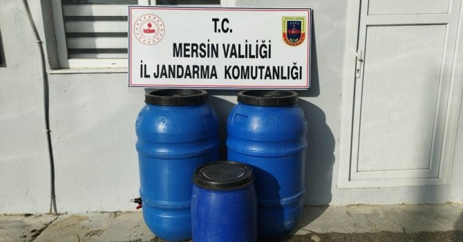 Mersin’de 540 litre sahte içki ele geçirildi