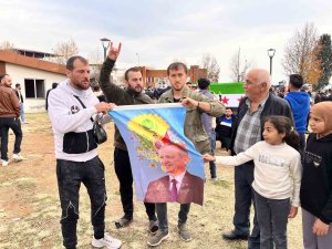 Kahramanmaraş’ta binlerce Suriyeli kutlamalara katıldı