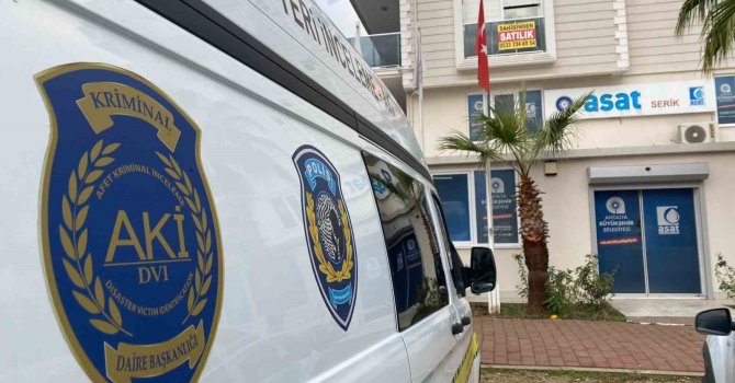 ASAT ilçe binasına giren hırsız cep telefonu ve bozuk para çaldı