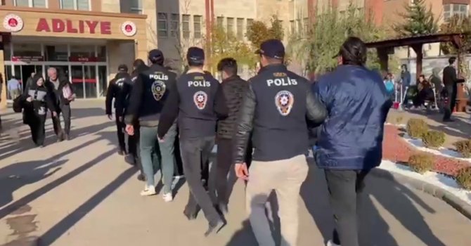 Kahramanmaraş’ta bilişim sistemleri dolandırıcılığı operasyonu: 4 tutuklama