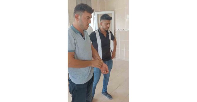 Eşini öldürmekle suçlanan kocanın kendinden geçtiği görüntüleri ortaya çıktı