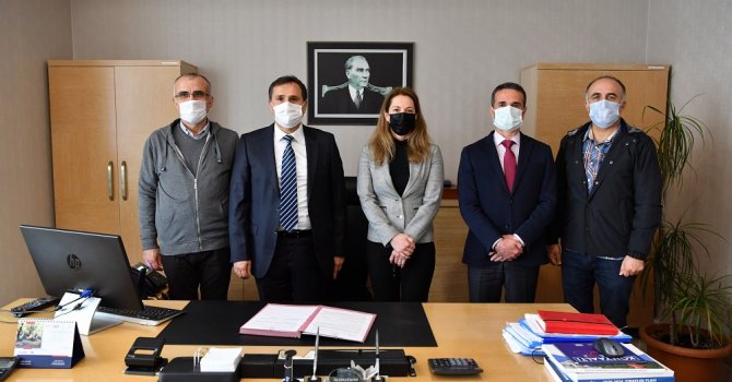 Konyaaltı Belediyesi’nden ‘ücretsiz aşı’ desteğine devam kararı