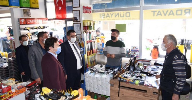 Başkan Dere’den esnaf ve sanatkarlara pandemi ziyareti