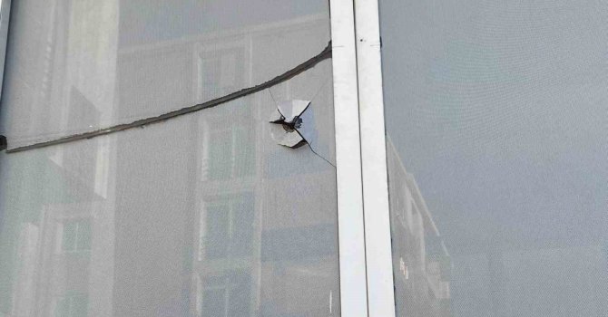 Antalya’da kıraathaneye gece saatlerinde silahlı saldırı