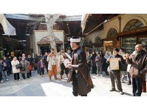 "Çat kapı" kurtuluş tiyatrosu Kahramanmaraşlılarla buluşuyor