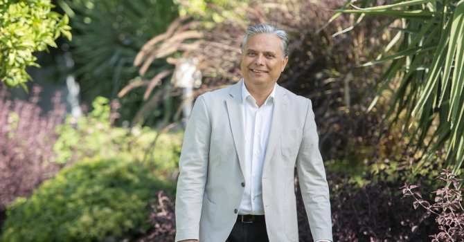 Muratpaşa’dan sanatçı ve müzisyenlere destek