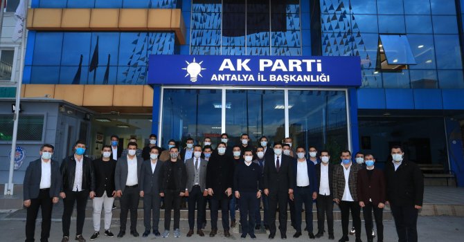 Tütüncü’den geçlere övgü dolu sözler