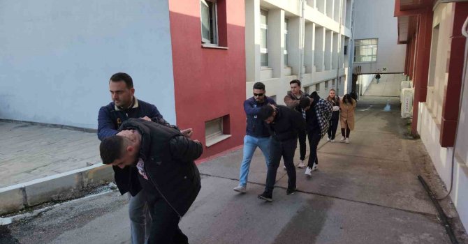 Tüm birikimiyle otomobil alacaktı ‘Sazan Sarmalı’ yöntemiyle dolandırıldı