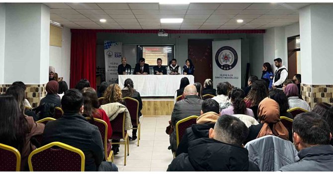 Silifke’de öğretmenlere bağımlılıkla mücadele konusunda bilgilendirme yapıldı