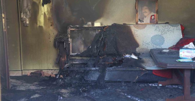 Elektrik sobasından çıkan yangında 1 kişi öldü