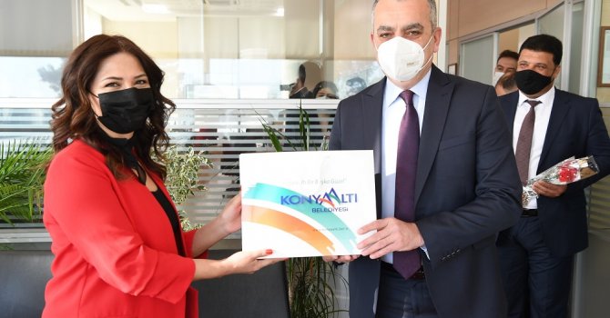 Başkan Esen, 8 Mart Dünya Emekçi Kadınlar Günü’nü kutladı