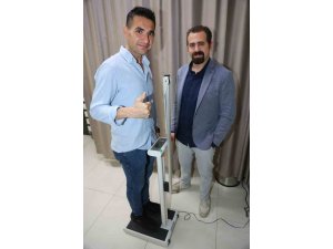 Yürümekte zorlanıyordu, şimdi maratonda koşuyor