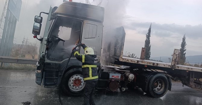 Payas’ta tır yangını