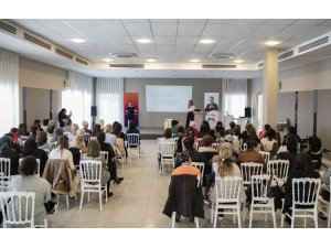 Mersin’de özel bireyler ve anneleri için ’Beden ve Ruh Sağlığı Atölyesi’ düzenlendi