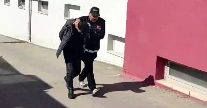 Uyuşturucuyla yakalandı ’içiciyim’ dedi, tutuklandı