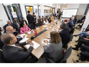 Seçer: "Bu kentte huzur, barış, kardeşlik var"