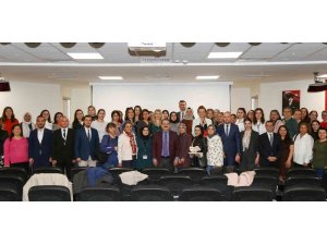 Antalya’da ebeler için "Doğal Olan Normal Doğum" eğitimi başladı