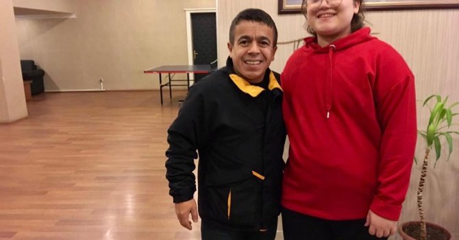 Halterin yıldızı Aleyna oldu