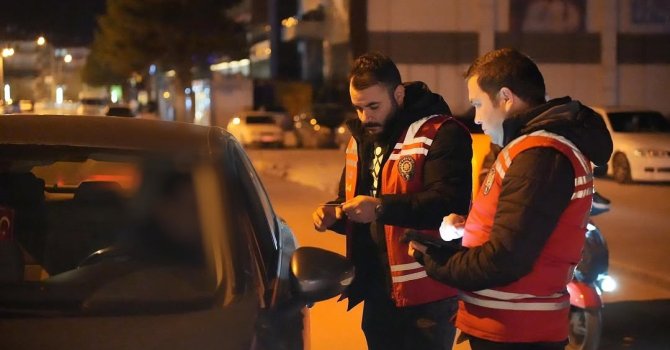 Isparta’da 10 araç ve sürücüsüne idari para cezası