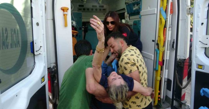 Gecekondu yangında küle döndü, ev sahibi kadın sinir krizi geçirdi