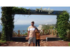 Antalya’da yavru köpek balığı teknenin çapasına saldırdı, balıkçı hayatının şokunu yaşadı