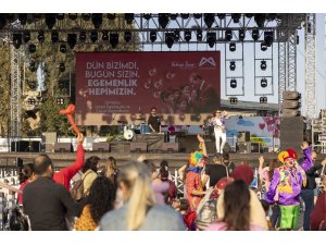 Uluslararası Mersin Çocuk Festivali sürüyor