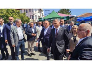 İçişleri Bakanı Ali Yerlikaya’dan Mevlüt Çavuşoğlu’na taziye ziyareti