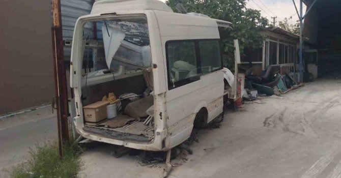 Antalya’da ‘Change’ araç operasyonu: 2 tutuklama