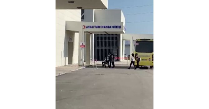 Rahatsızlanan yolcu otobüsle hastaneye ulaştırıldı