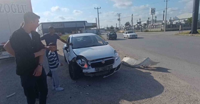 Antalya’da göz göre göre kaza: 2 yaralı
