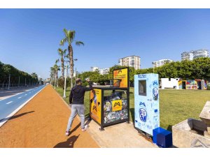 Mersin sahilleri plastiksiz geleceğe hazırlanıyor