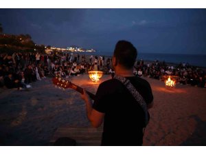 ALKÜ’de kutlamaların yedinci günü Akdeniz esintisiyle geçti