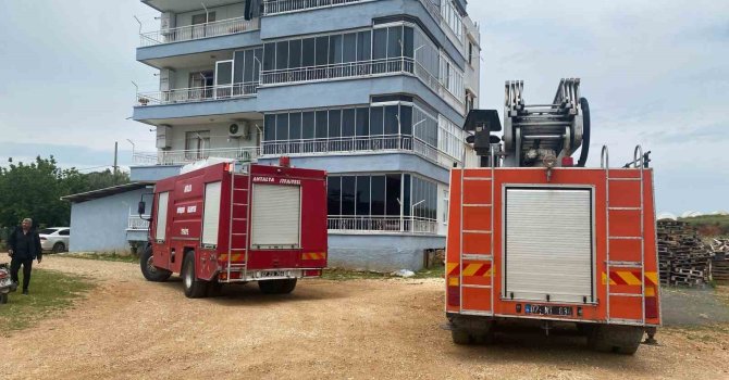 Serik’te apartman dairesinde çıkan yangın korkuttu