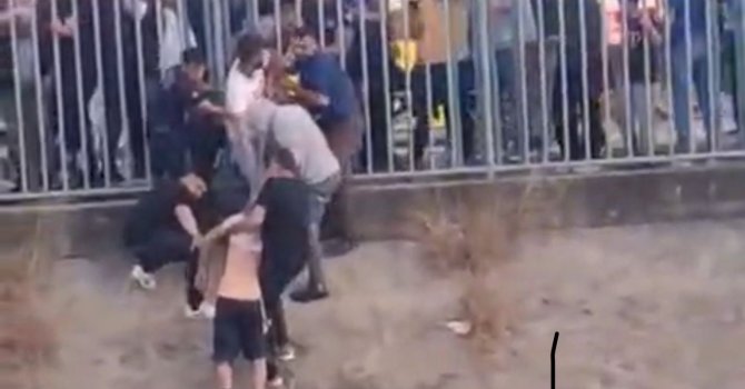 Sulama kanalına düşen adamı vatandaşlar kurtardı