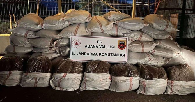3 ton 100 kilo kaçak tütün ele geçirildi