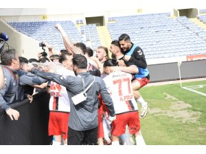 Eskişehirspor, 3. Lig’e yükseldi