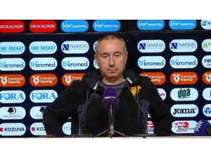 Stanimir Stoilov: "Göztepe ailesini her zaman mutlu etmeliyiz"