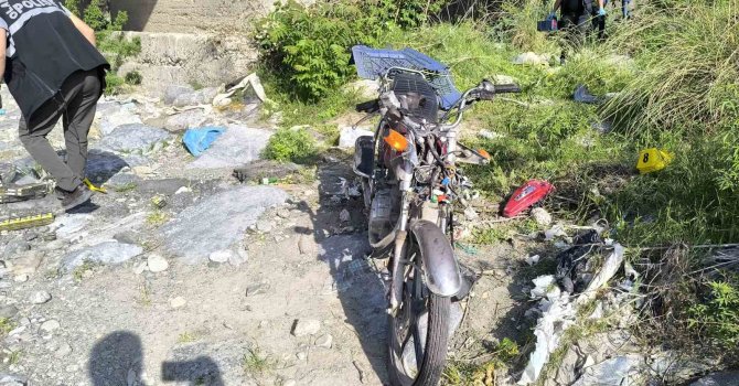 Köprüden uçan motosikletin 18 yaşındaki sürücüsü öldü