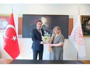 Mersin Şehir Hastanesi Başhekimi Mehmet Ballı göreve başladı