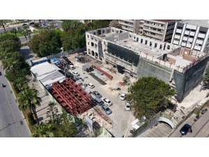 Mersin’in hafızası Taş Bina, Kent Müzesi’ne dönüşüyor