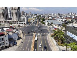 Mersin’in ulaşımında konfor ve güvenliği artırmak amacıyla kavşaklar yenileniyor