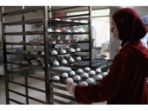 Kepez Belediyesi çölyak hastalarının yanında