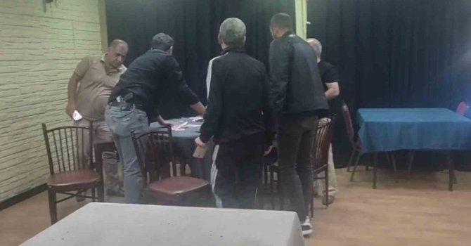 Hatay’da Kumar oynayan şahıslara suçüstü