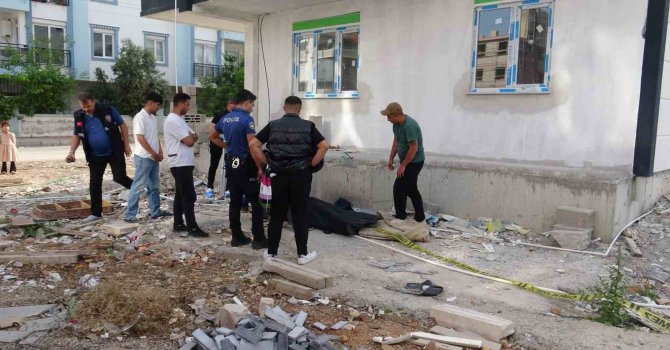 İş görüşmesi için gittiği şantiye önünde ölü bulundu