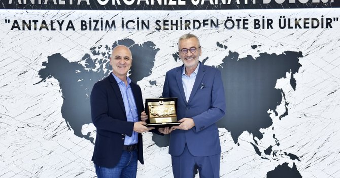 “Antalya kırmızı beyaz olsun”