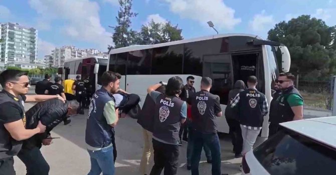 Şebeke yurt dışına 100 milyon TL ve Bitcoin gönderince çökertildi: 15 tutuklama